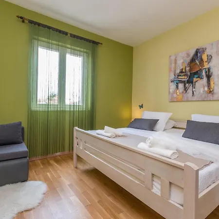 Zorica * Biograd Na Moru